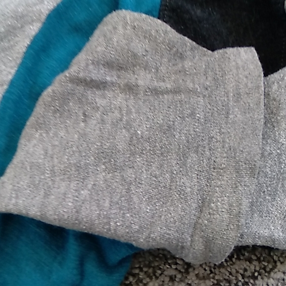 Old navy size 8 boys play clothes - Picture 6 of 6